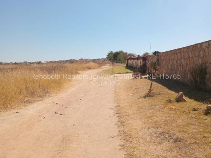 Residential Stand for Sale in Whitecliff, Harare