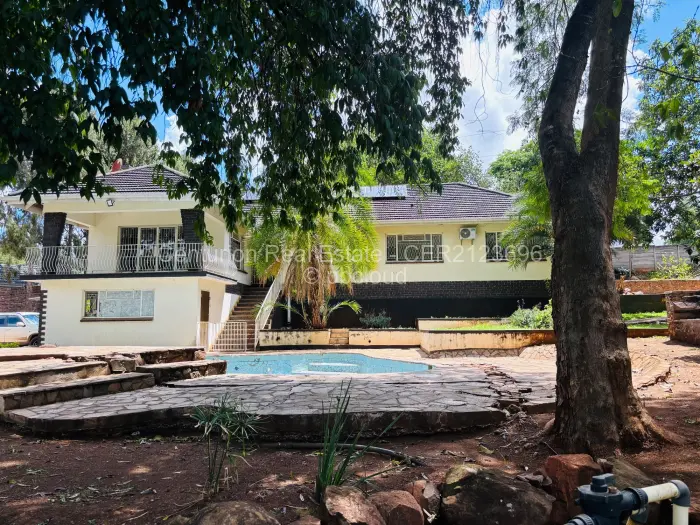 4 Bedroom House to Rent in Borrowdale, Harare