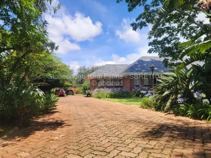 5 Bedroom House for Sale in Suburbs, Bulawayo