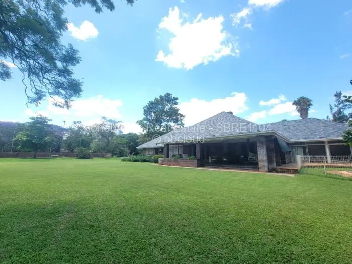 5 Bedroom House for Sale in Suburbs, Bulawayo