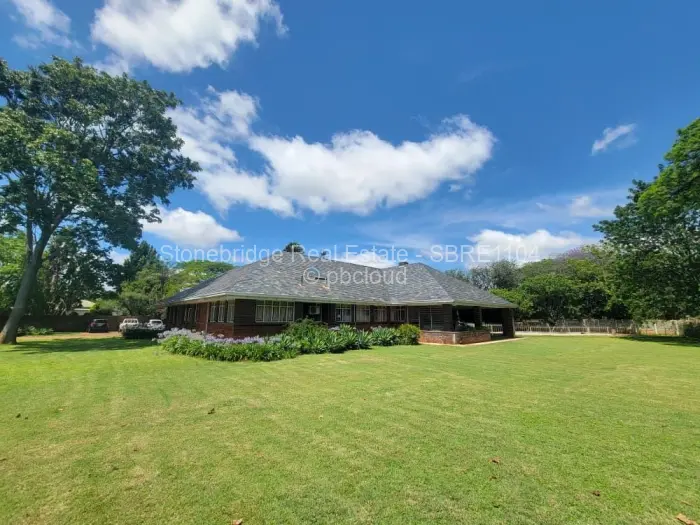 5 Bedroom House for Sale in Suburbs, Bulawayo