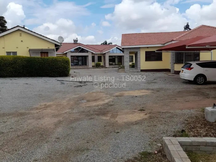 Townhouse/Cluster to Rent in Mount Pleasant, Harare