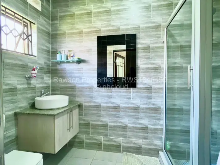 6 Bedroom House for Sale in Mount Pleasant Heights, Harare