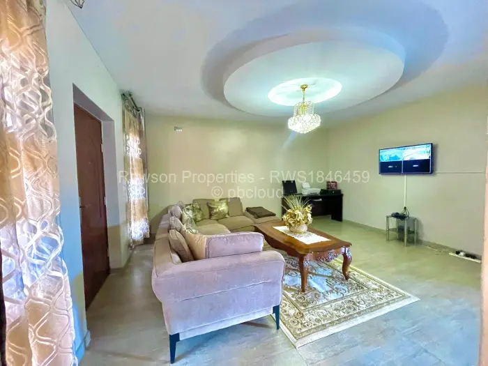 6 Bedroom House for Sale in Mount Pleasant Heights, Harare