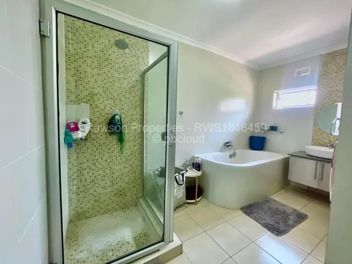 6 Bedroom House for Sale in Mount Pleasant Heights, Harare