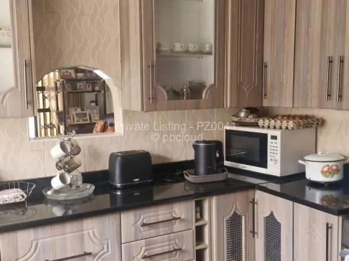 House for Sale in Dzivarasekwa, Harare