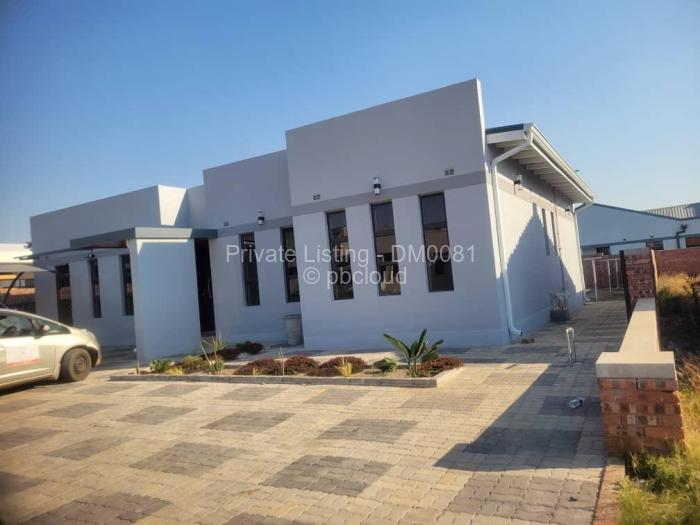 Townhouse/Cluster to Rent in Greendale, Harare