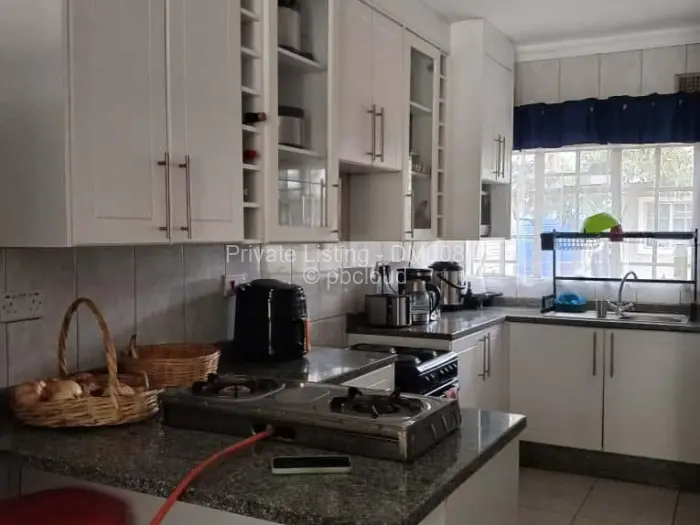 Townhouse/Cluster to Rent in Marlborough, Harare