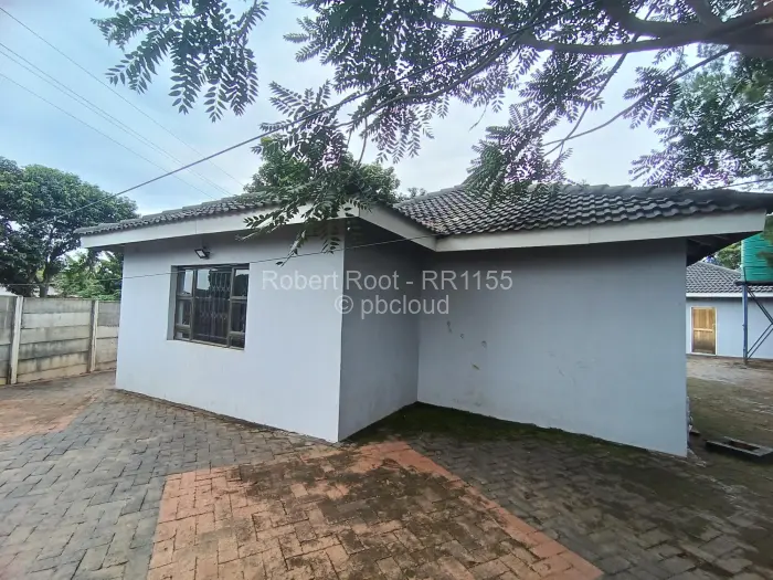 3 Bedroom Cottage/Garden Flat to Rent in Marlborough, Harare