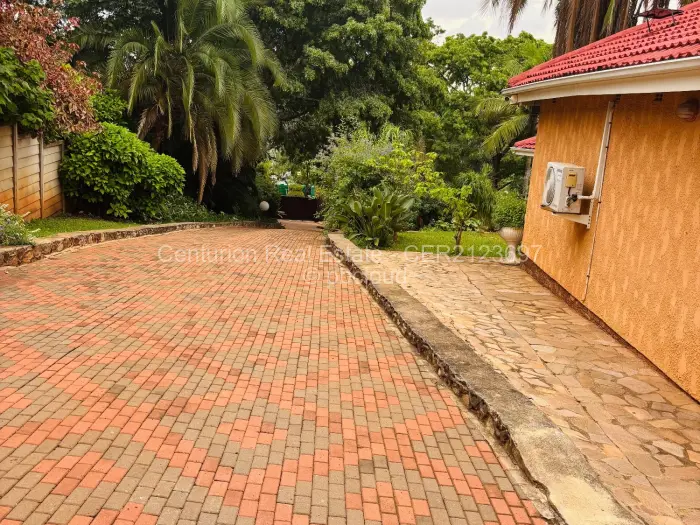 1 Bedroom Cottage/Garden Flat to Rent in Glen Lorne, Harare