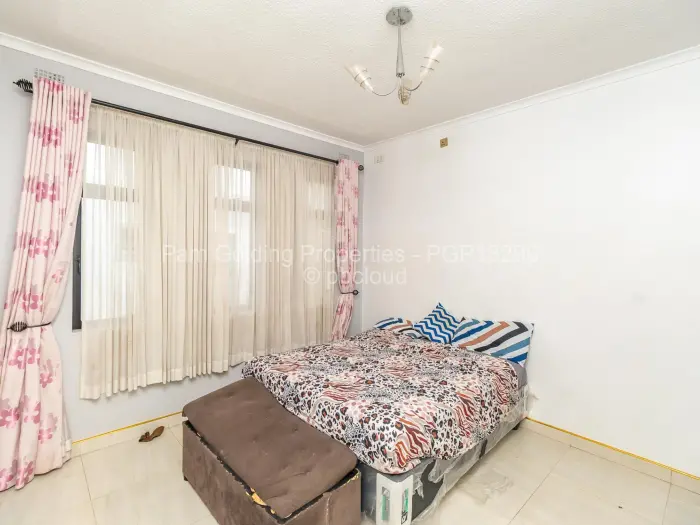 Townhouse/Cluster for Sale in Arlington, Harare