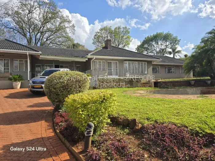 4 Bedroom House for Sale in Greystone Park, Harare