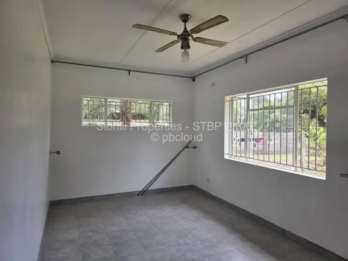 5 Bedroom House to Rent in Highlands, Harare