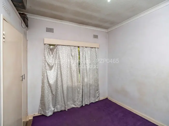 6 Bedroom House for Sale in Hatfield, Harare