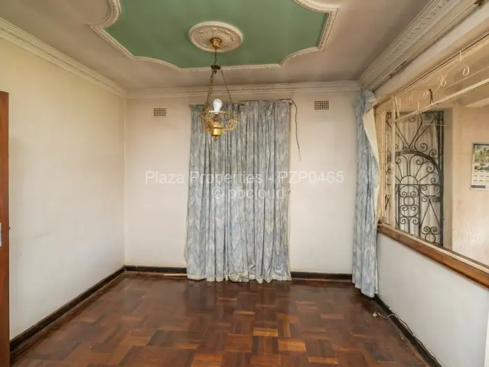 6 Bedroom House for Sale in Hatfield, Harare