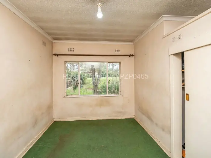 6 Bedroom House for Sale in Hatfield, Harare