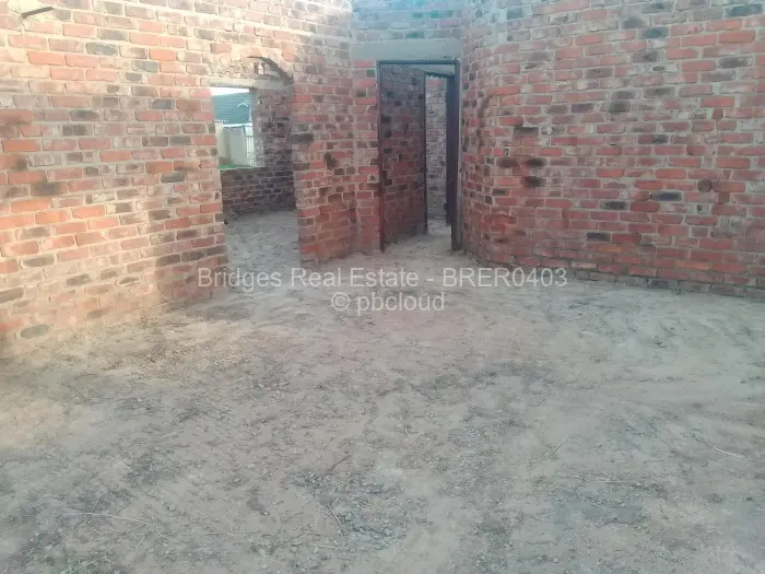 4 Bedroom House for Sale in Glaudina, Harare