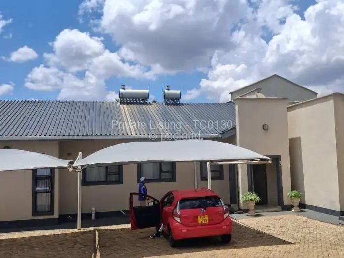 Townhouse/Cluster to Rent in Quinnington, Harare