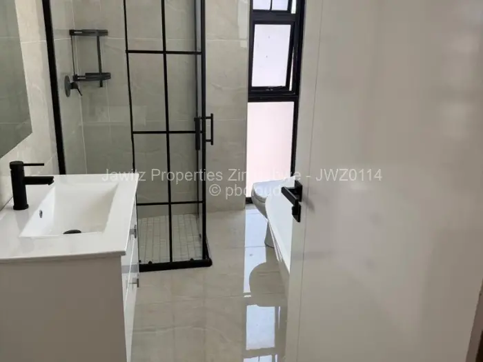 Townhouse/Cluster for Sale in Strathaven, Harare