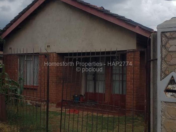 2 Bedroom House for Sale in Warren Park, Harare