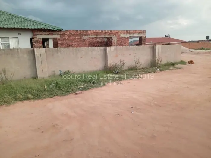 4 Bedroom House for Sale in Glen View, Harare