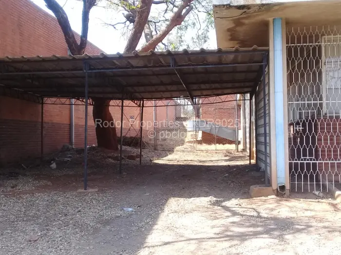 Warehouse/Industrial for Sale in Donnington, Bulawayo