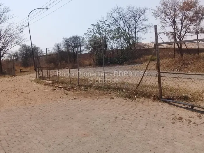 Warehouse/Industrial for Sale in Donnington, Bulawayo