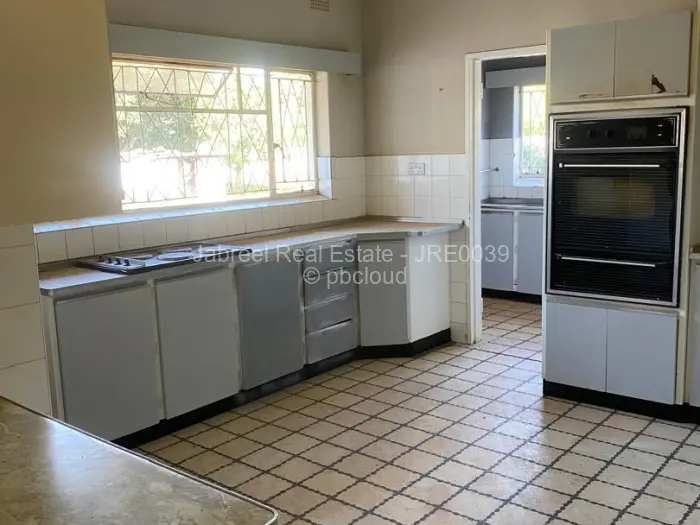 3 Bedroom House to Rent in Greystone Park, Harare