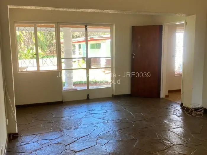 3 Bedroom House to Rent in Greystone Park, Harare