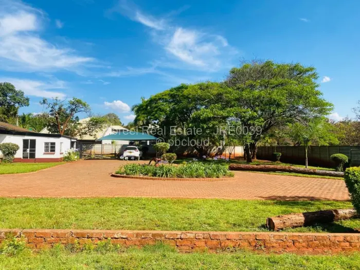 3 Bedroom House to Rent in Greystone Park, Harare