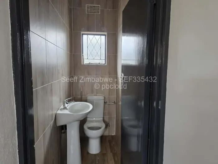 3 Bedroom House for Sale in Killarney, Bulawayo