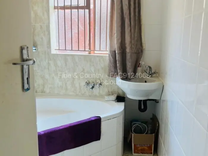 4 Bedroom House to Rent in Gletwin Park, Harare