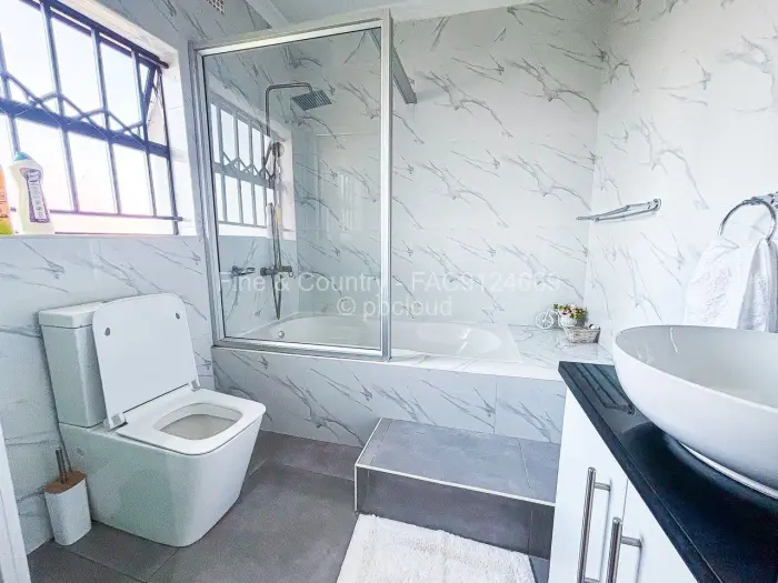 2 Bedroom Cottage/Garden Flat to Rent in Greystone Park