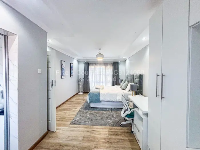 2 Bedroom Cottage/Garden Flat to Rent in Greystone Park