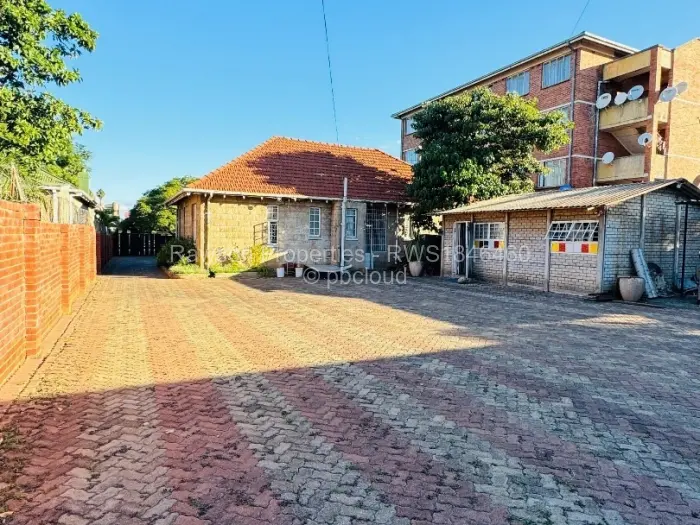 Office for Sale in Avenues, Harare