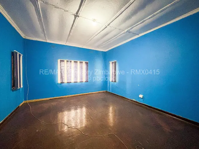 Office to Rent in Avondale