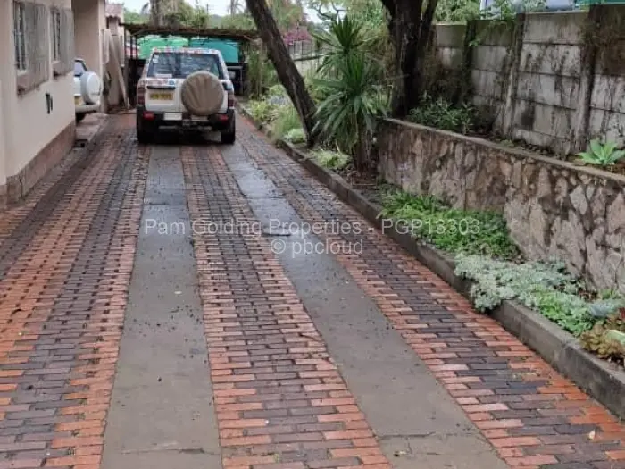 4 Bedroom House for Sale in Sentosa, Harare