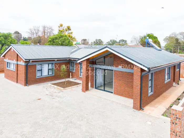 Flat/Apartment to Rent in Greendale North