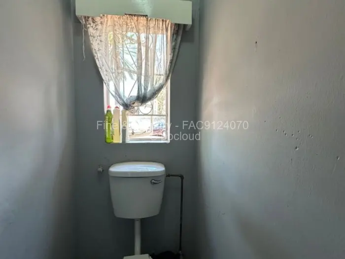 3 Bedroom House to Rent in Mabelreign, Harare