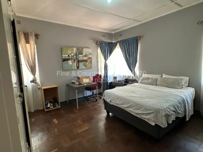 3 Bedroom House to Rent in Mabelreign, Harare