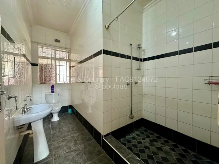 4 Bedroom House to Rent in Westgate, Harare