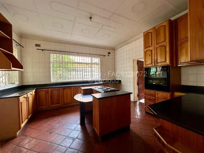 4 Bedroom House to Rent in Westgate, Harare