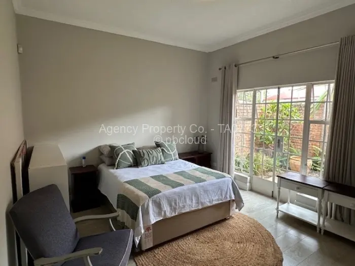 Townhouse/Cluster to Rent in Newlands