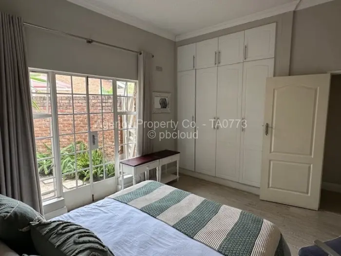 Townhouse/Cluster to Rent in Newlands