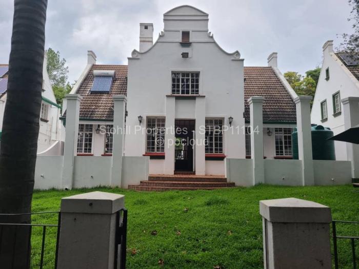 Townhouse/Cluster to Rent in Borrowdale, Harare
