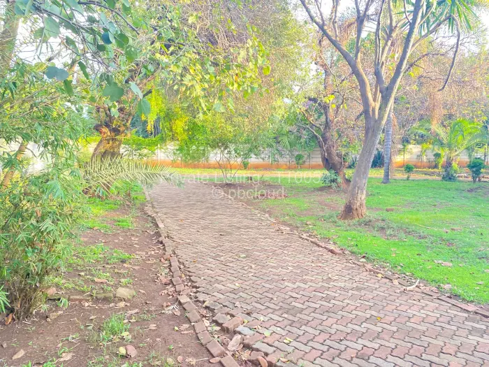 4 Bedroom House to Rent in Mount Pleasant, Harare