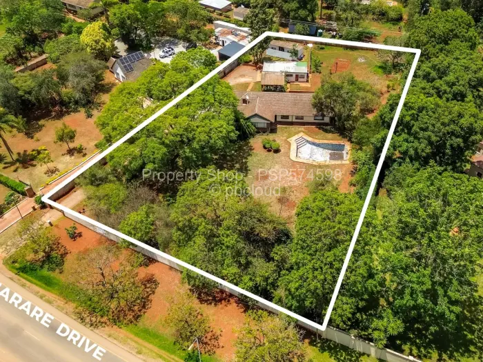 4 Bedroom House to Rent in Borrowdale, Harare