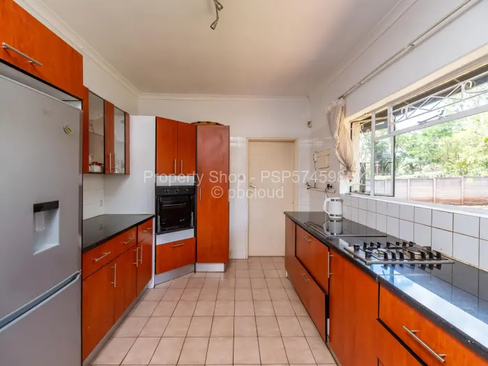 4 Bedroom House to Rent in Borrowdale, Harare