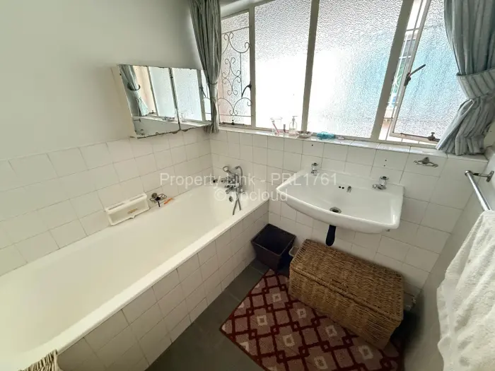 4 Bedroom House for Sale in Sentosa, Harare