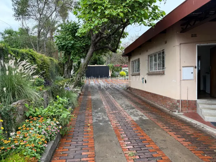 4 Bedroom House for Sale in Sentosa, Harare